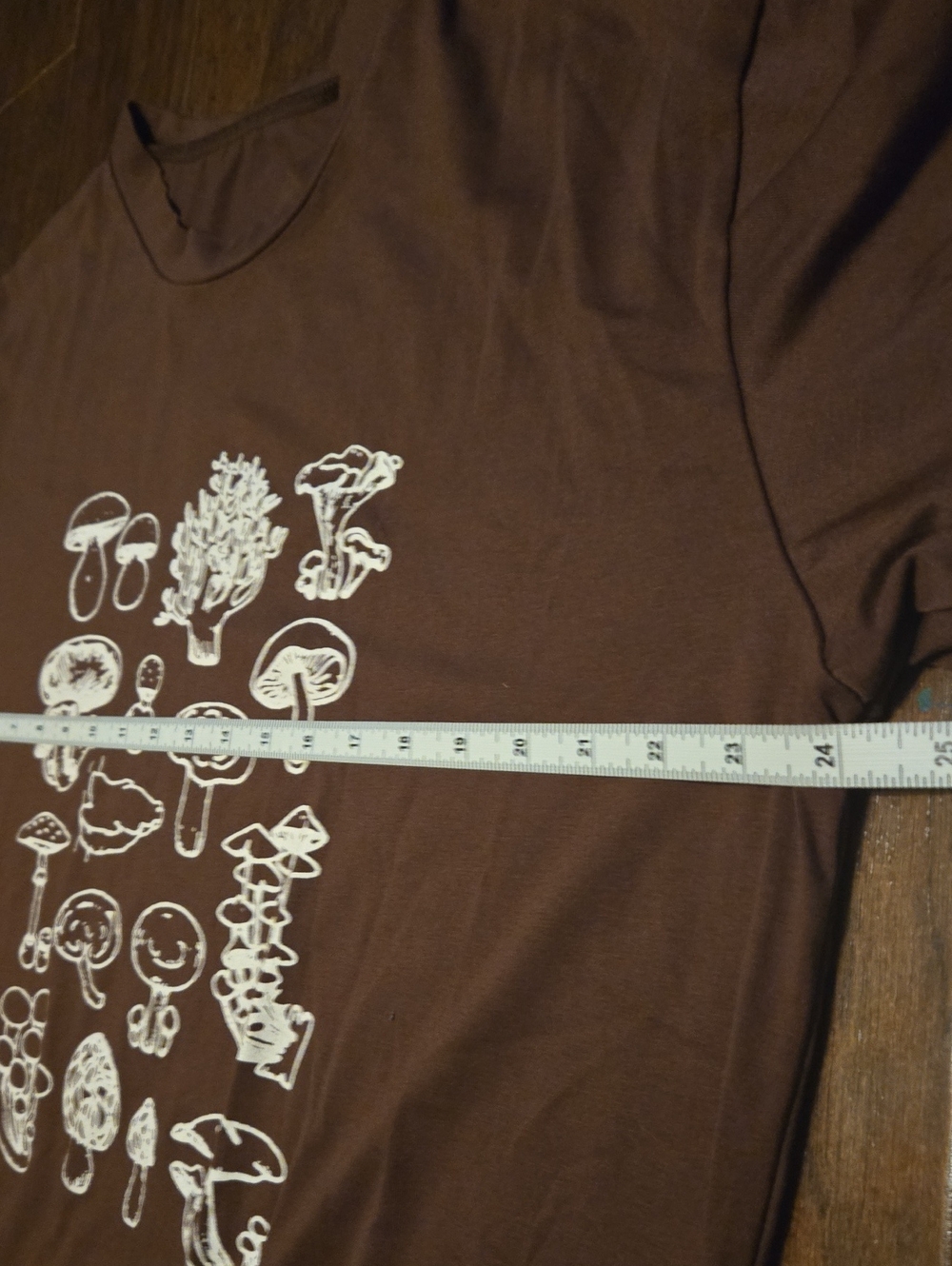 ⛱️SHEIN Mushrooms T-shirt Size XL - Picture 3 of 5